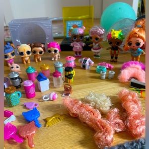 Giant Lot of L.O.L Dolls & Accessories